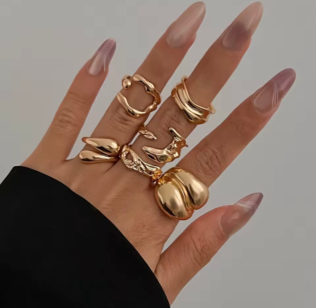 Bold Luxe Chunky Gold Ring
